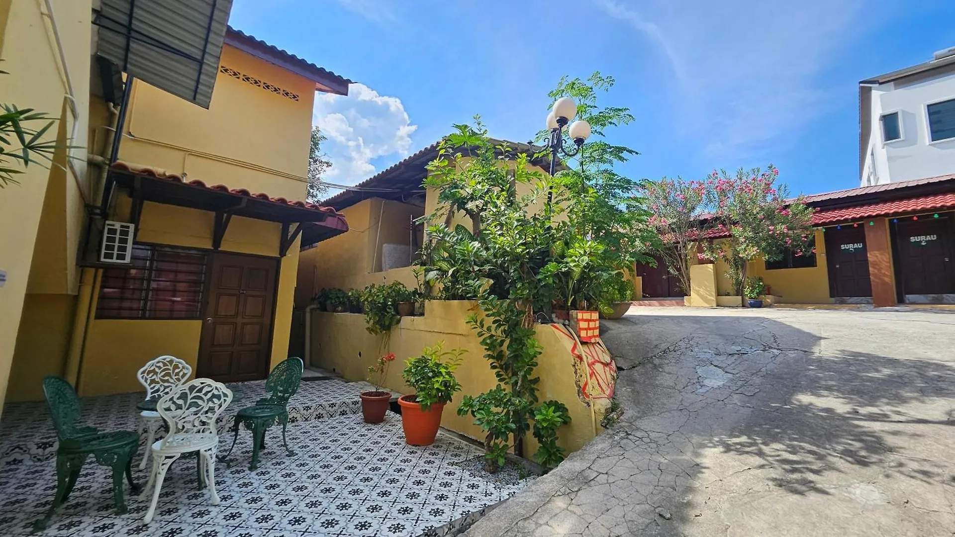 Inn Anggerik Lodging George Town